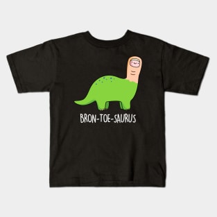 Bron-toe-saurus Cute Brontosaurus Dinosaur Pun Kids T-Shirt
